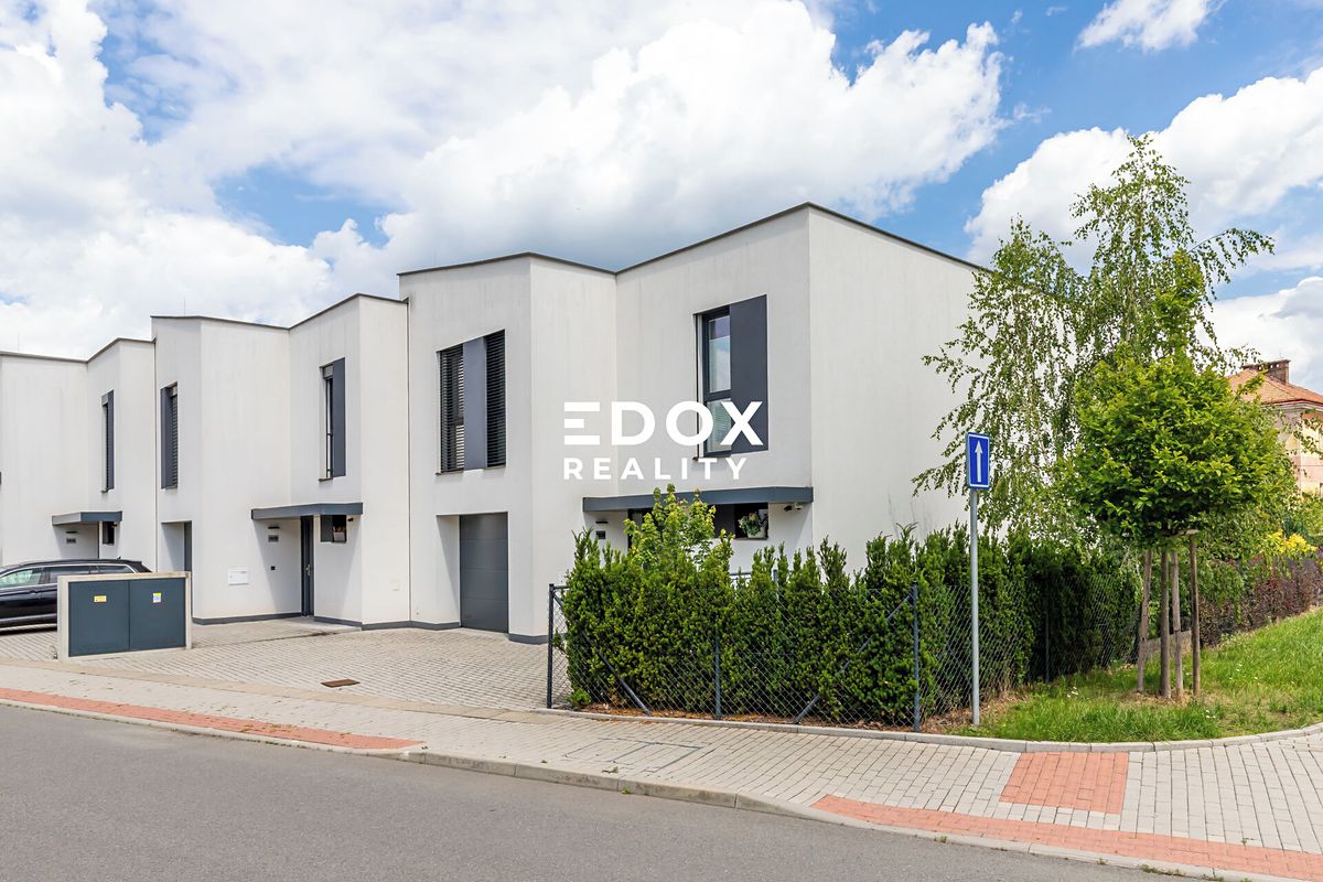 Prodej rodinného domu 162 m², pozemek 396 m²