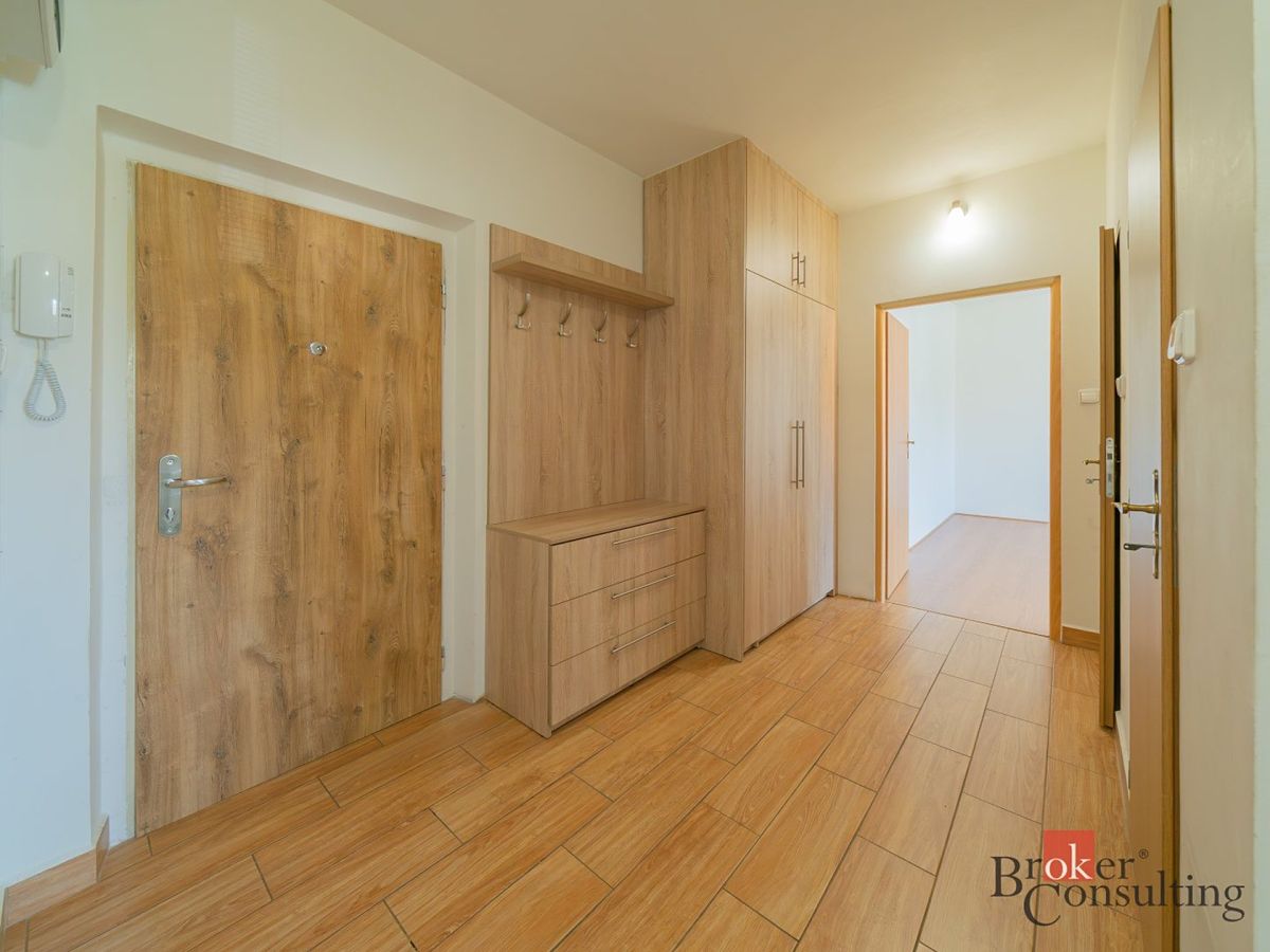 Prodej bytu 2+1 44 m² – fotografie 2