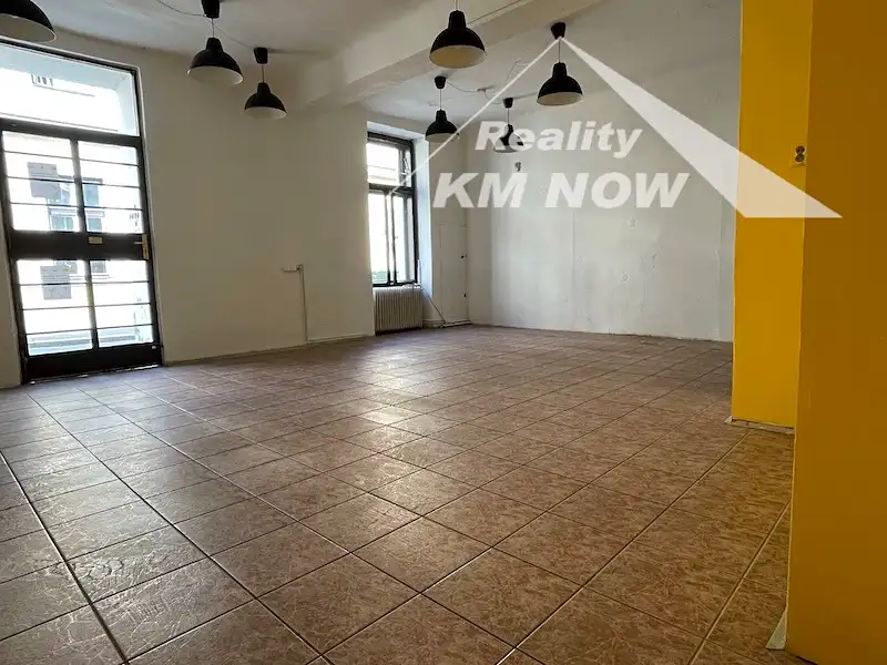 Pronájem obchodního prostoru 38 m², Kroměříž – náhled fotky 2