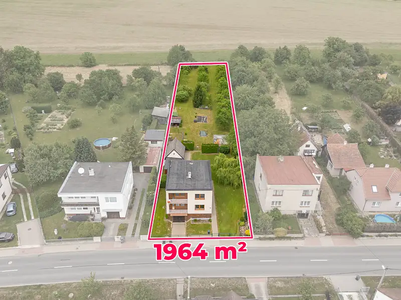 Prodej rodinného domu 250 m², pozemek 1964 m², Zlín – náhled fotky 3