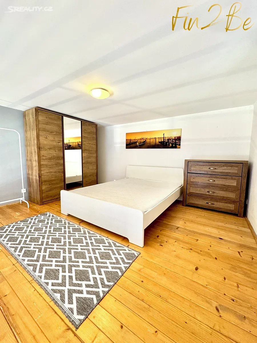 Pronájem bytu 1+kk 24 m² – pohled 5