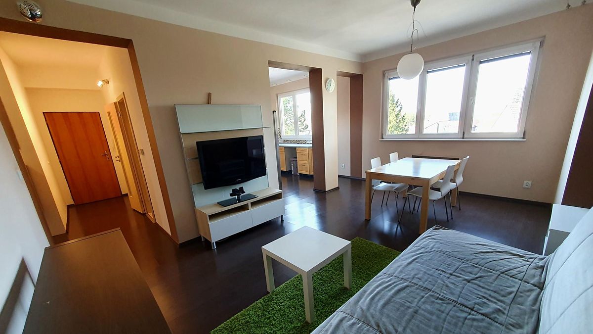 Pronájem bytu 2+1 70 m²
