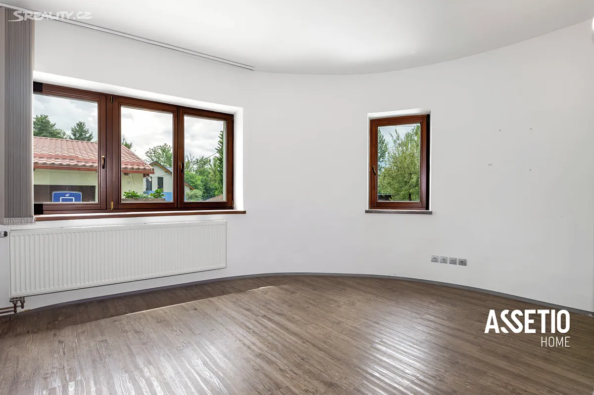 Pronájem obchodního prostoru 61 m² – pohled 3