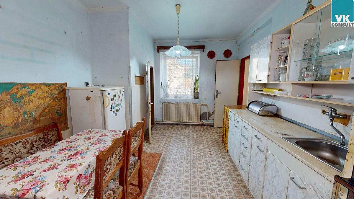Prodej rodinného domu 164 m², pozemek 1154 m² – fotografie 3