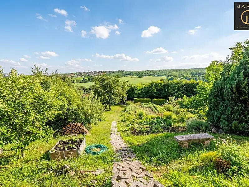 Prodej chaty 25 m², pozemek 732 m², Brandýsek – náhled fotky 1