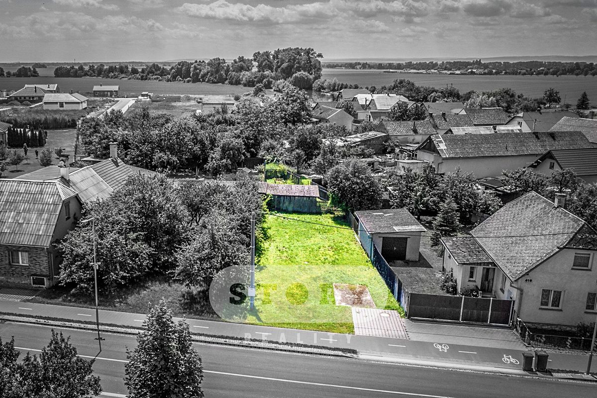 Prodej stavebního pozemku 468 m² – fotografie 3