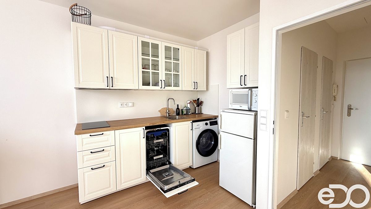 Pronájem bytu 1+kk 24 m²