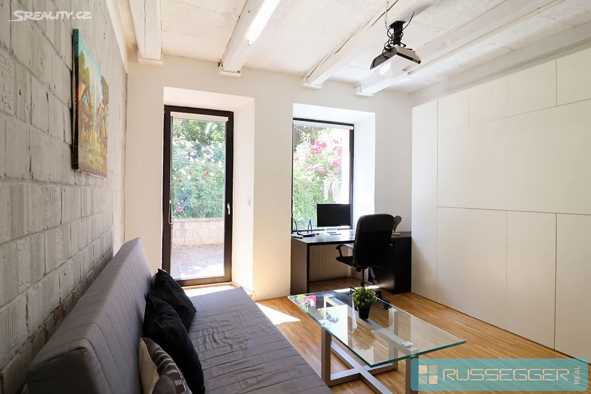 Pronájem bytu 1+kk 25 m² – pohled 5