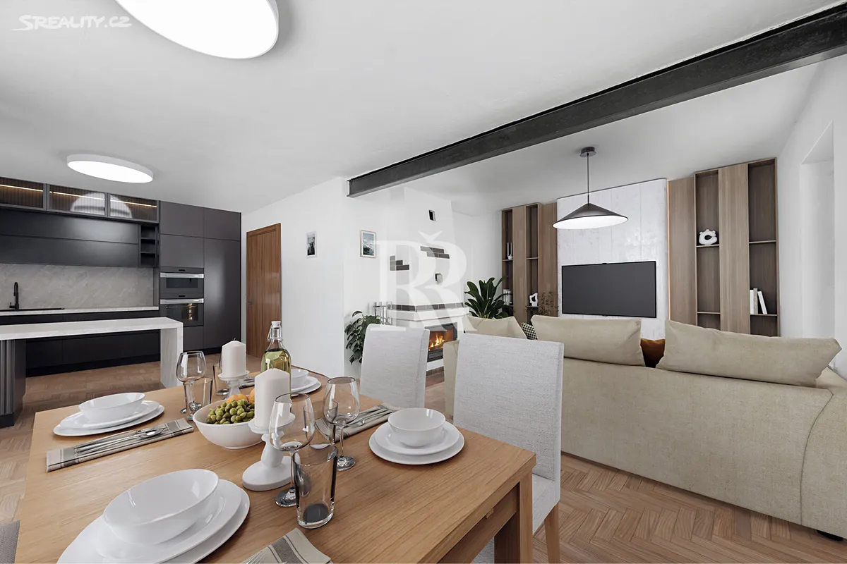 Prodej rodinného domu 140 m², pozemek 2046 m² – pohled 4