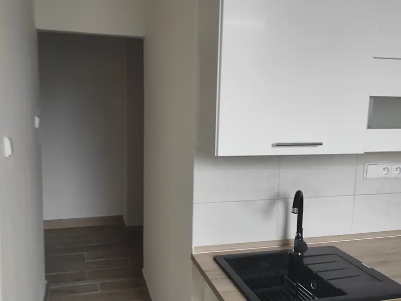 Pronájem bytu 3+1 70 m², Bruntál – náhled fotky 3