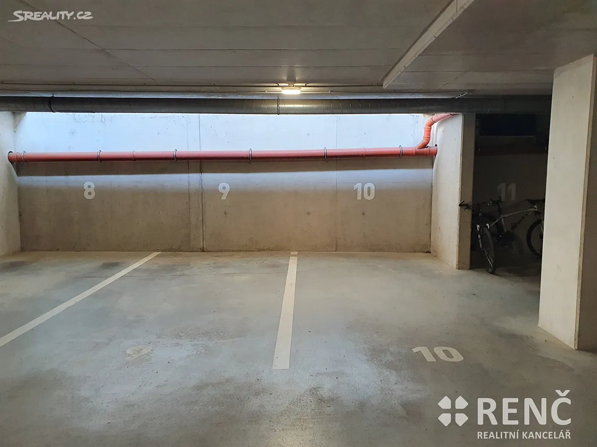 Pronájem garáže 15 m², Brno