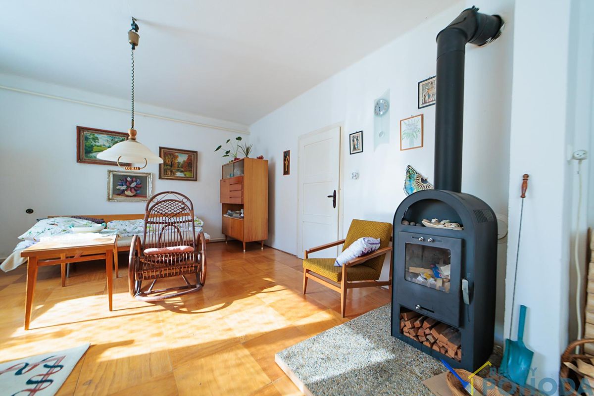 Prodej rodinného domu 160 m², pozemek 467 m² – fotografie 4