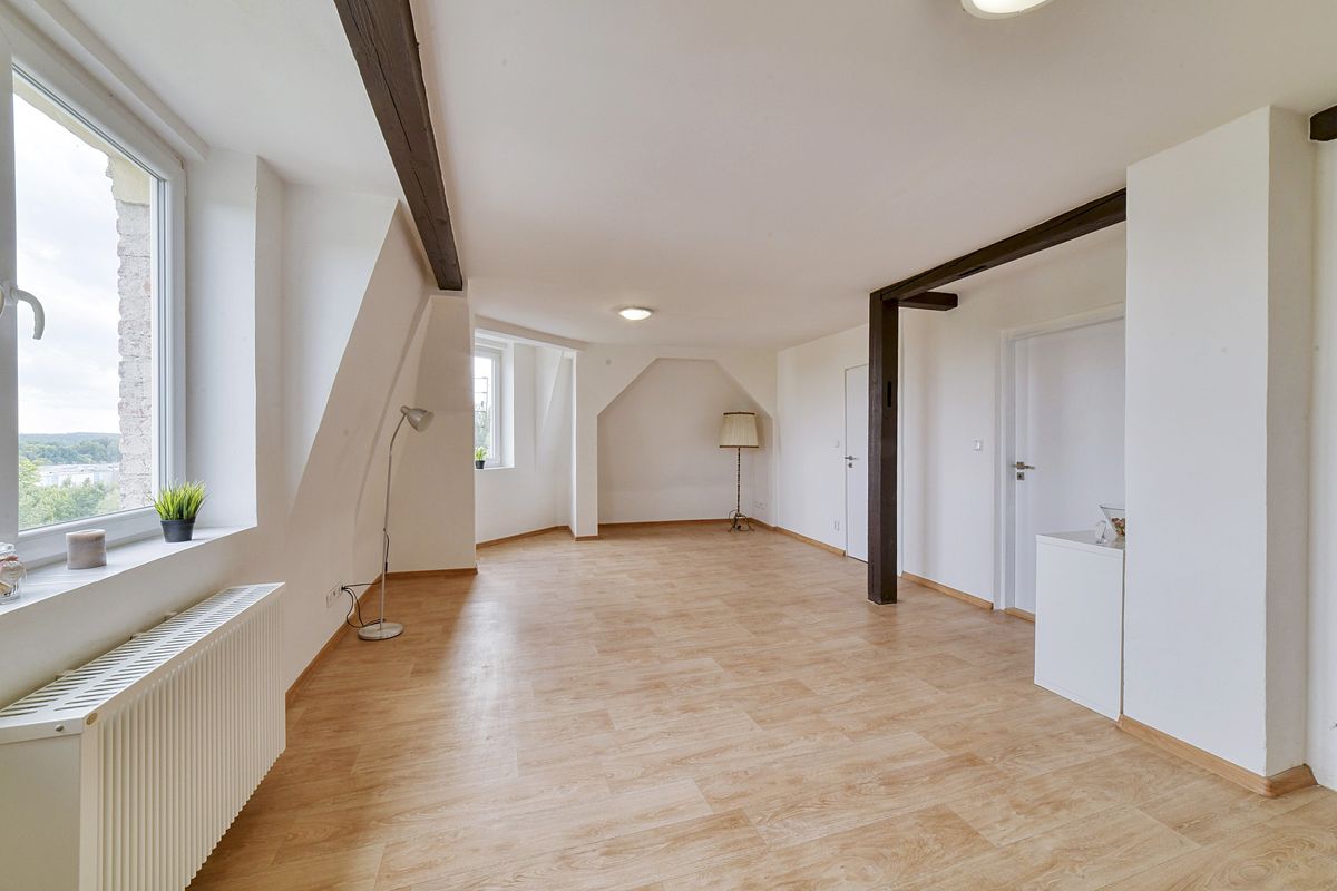 Pronájem bytu 2+kk 45 m² – fotografie 2