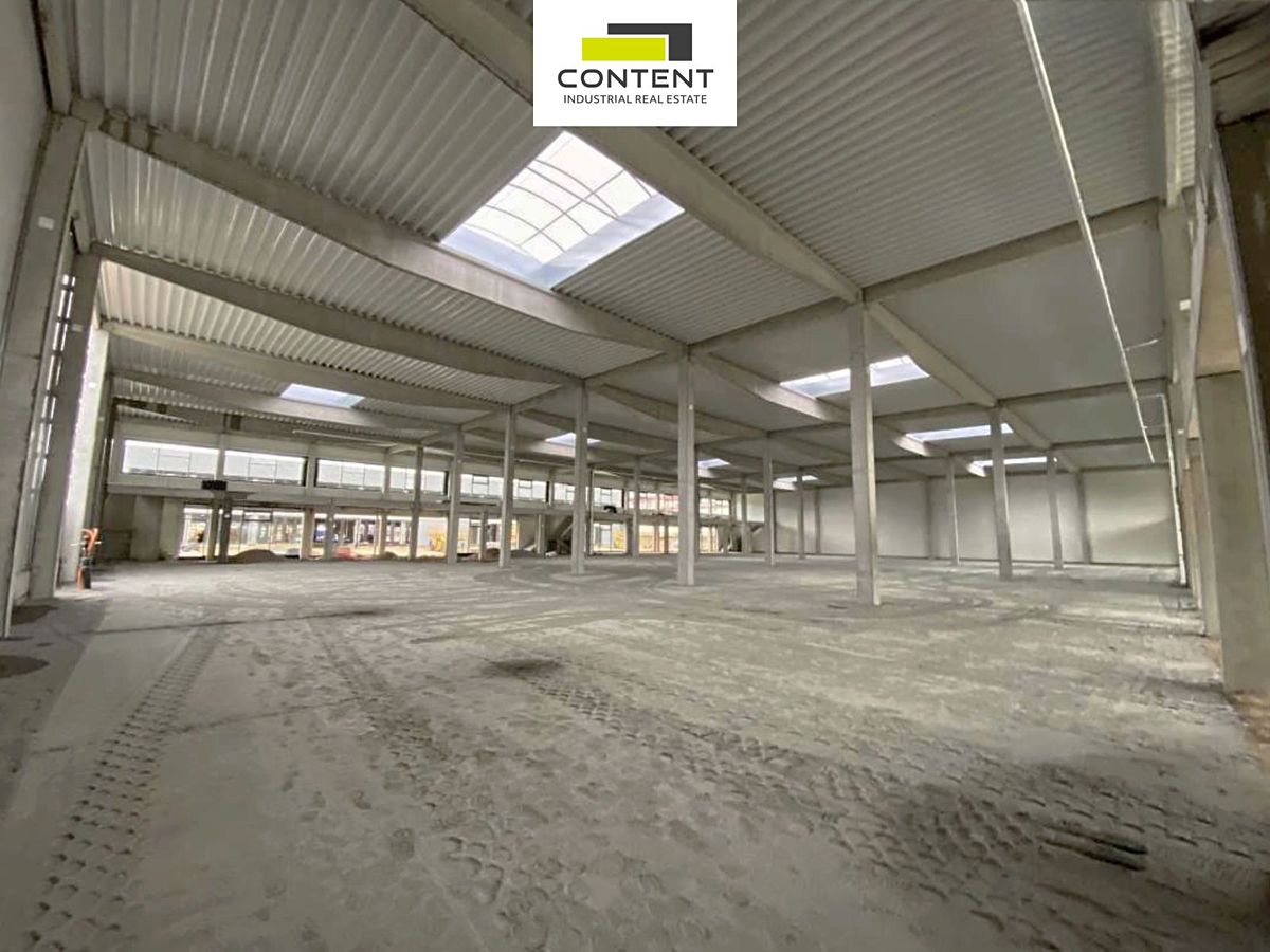 Pronájem skladového prostoru 7500 m² – fotografie 3