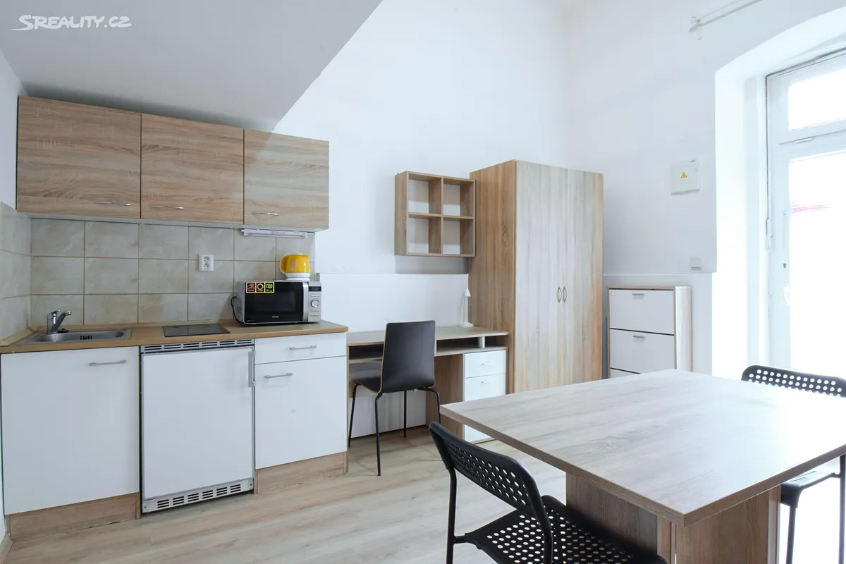 Pronájem bytu 1+kk 20 m²