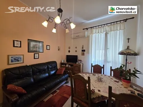 Prodej bytu 3+kk 58 m², Senj