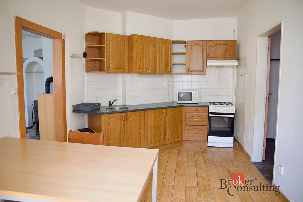 Pronájem bytu 3+1 90 m² – fotografie 4