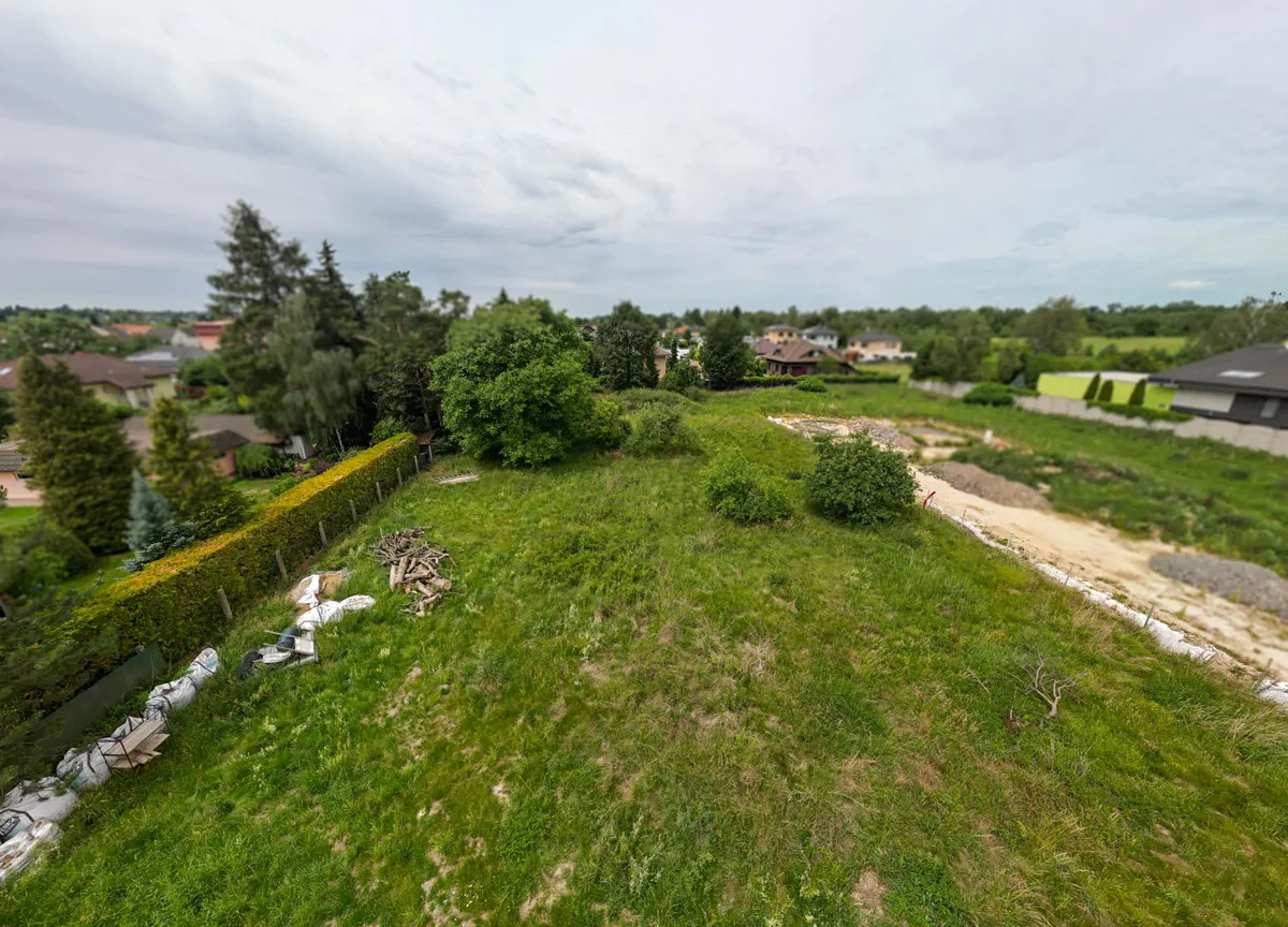 Prodej stavebního pozemku 906 m²