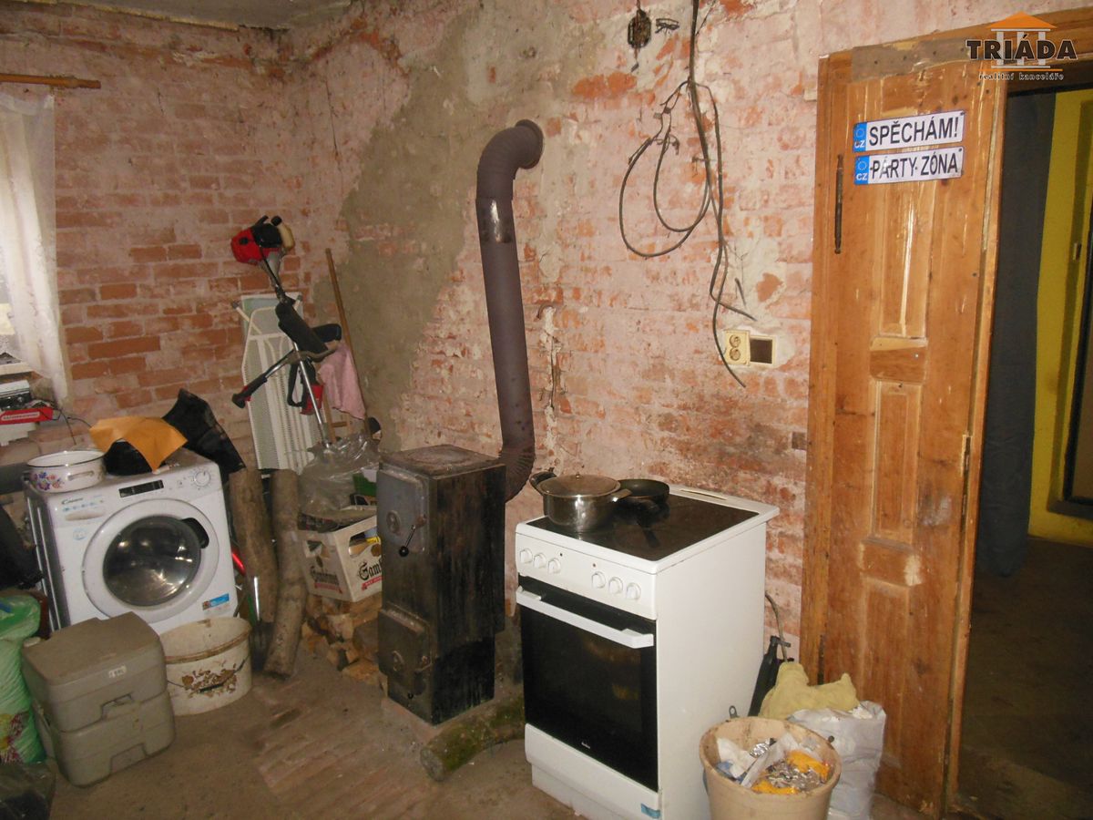 Prodej rodinného domu 70 m², pozemek 1100 m² – fotografie 5