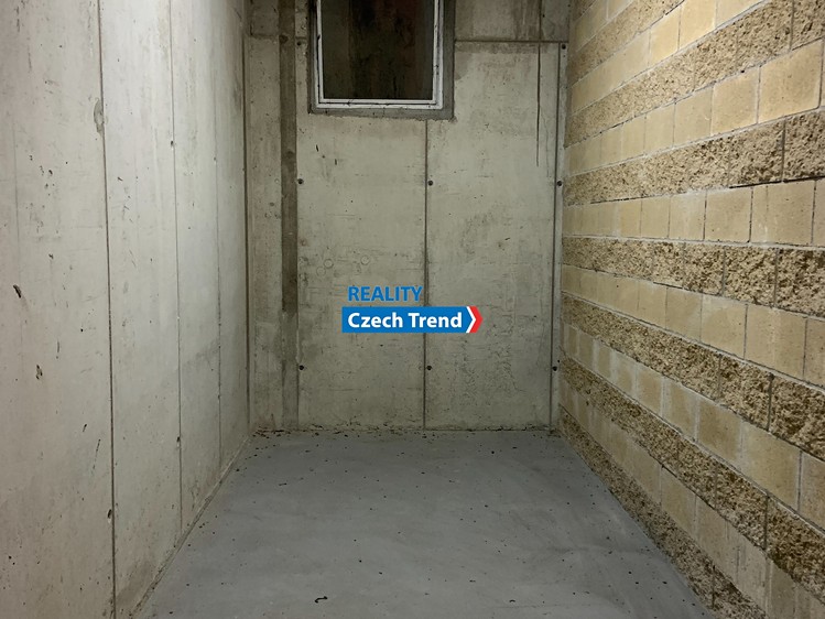 Pronájem nemovitosti, 9 m² (5 z 8)