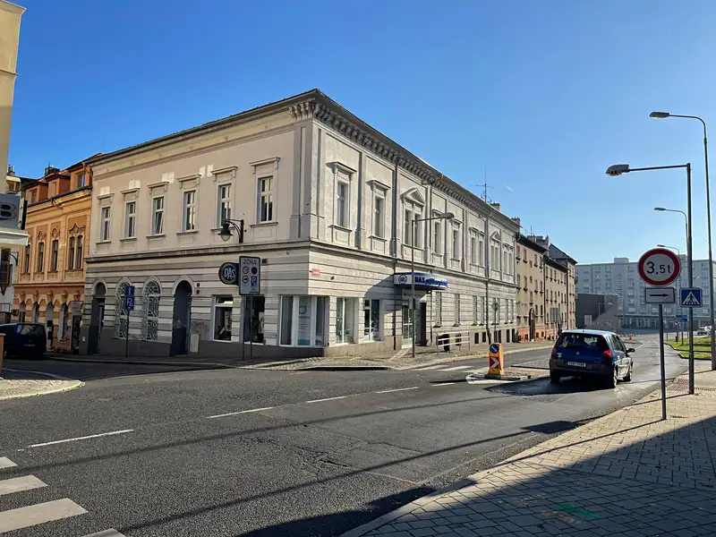 Pronájem obchodního prostoru 69 m², Chomutov – náhled fotky 1