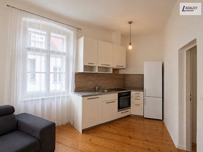 Pronájem bytu 2+kk 55 m²