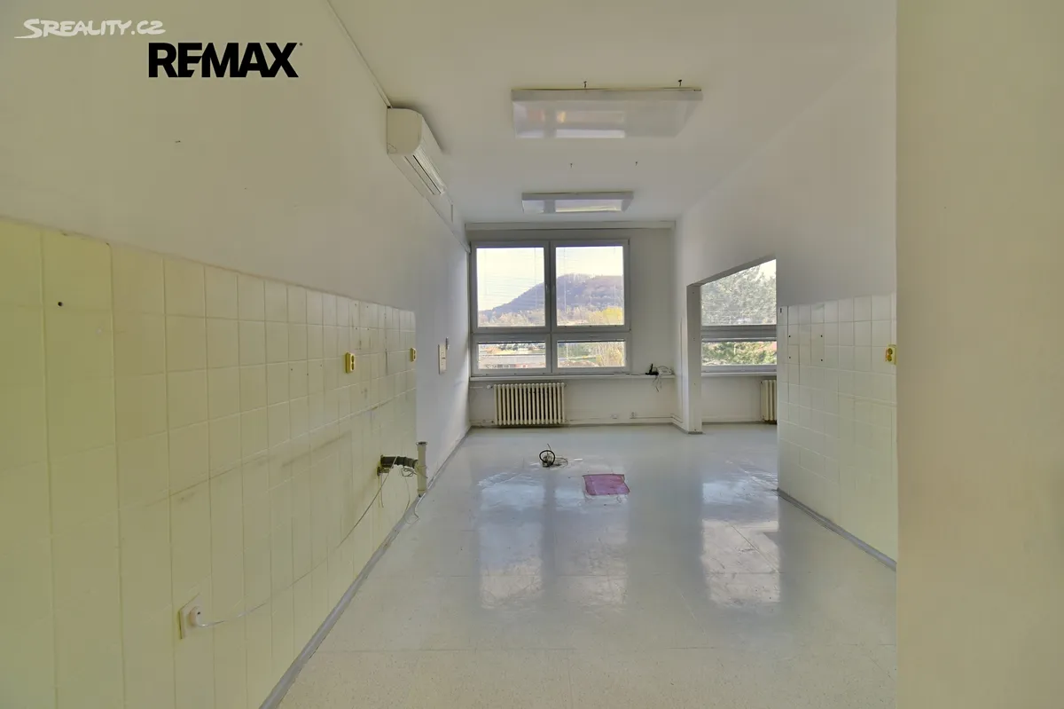 Pronájem ordinace 35 m² – pohled 4
