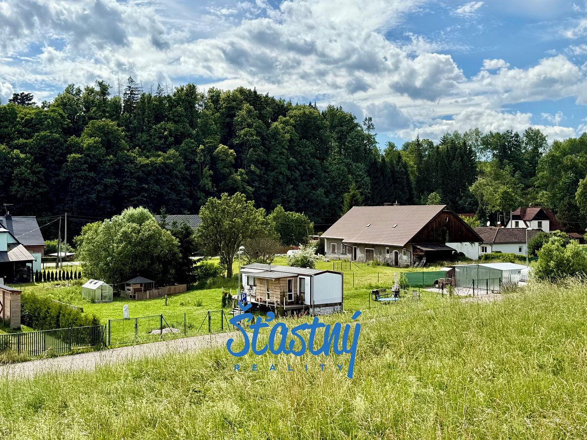 Prodej stavebního pozemku 1374 m² – fotografie 3