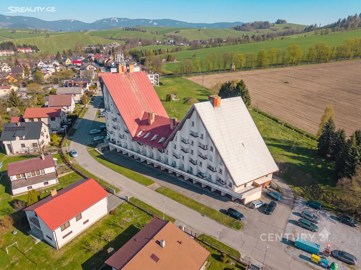 Prodej bytu 3+1 76 m² – pohled 3