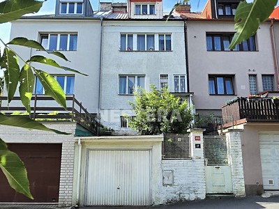 Prodej  rodinného domu 195 m², pozemek 146 m²