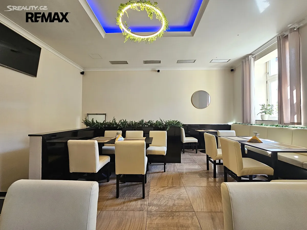 Pronájem restaurace 141 m² – pohled 3
