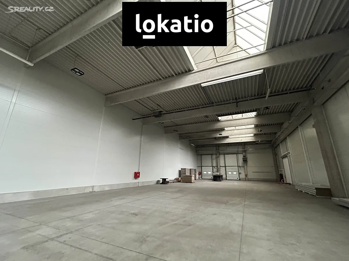 Pronájem skladového prostoru 711 m², Ostrava