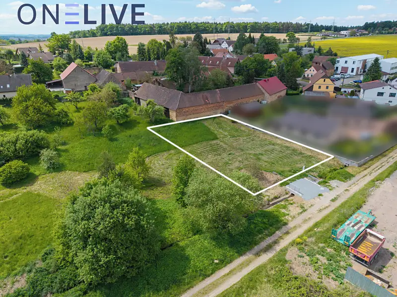 Prodej stavebního pozemku 1307 m², Zruč-Senec – náhled fotky 3