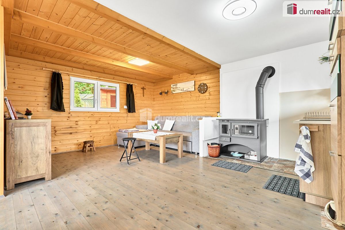 Prodej chaty 398 m², pozemek 348 m² – fotografie 4