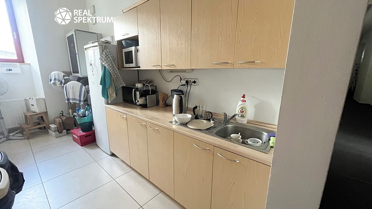Pronájem kanceláře 21 m² – fotografie 5