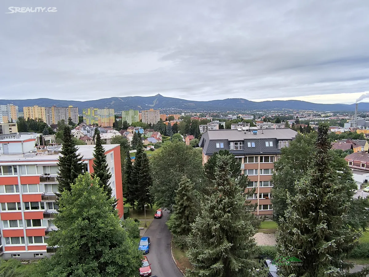 Pronájem bytu 4+1 82 m² – další