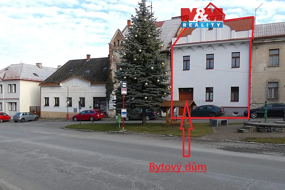 Prodej komerční nemovitosti 228 m², Zámecké náměstí