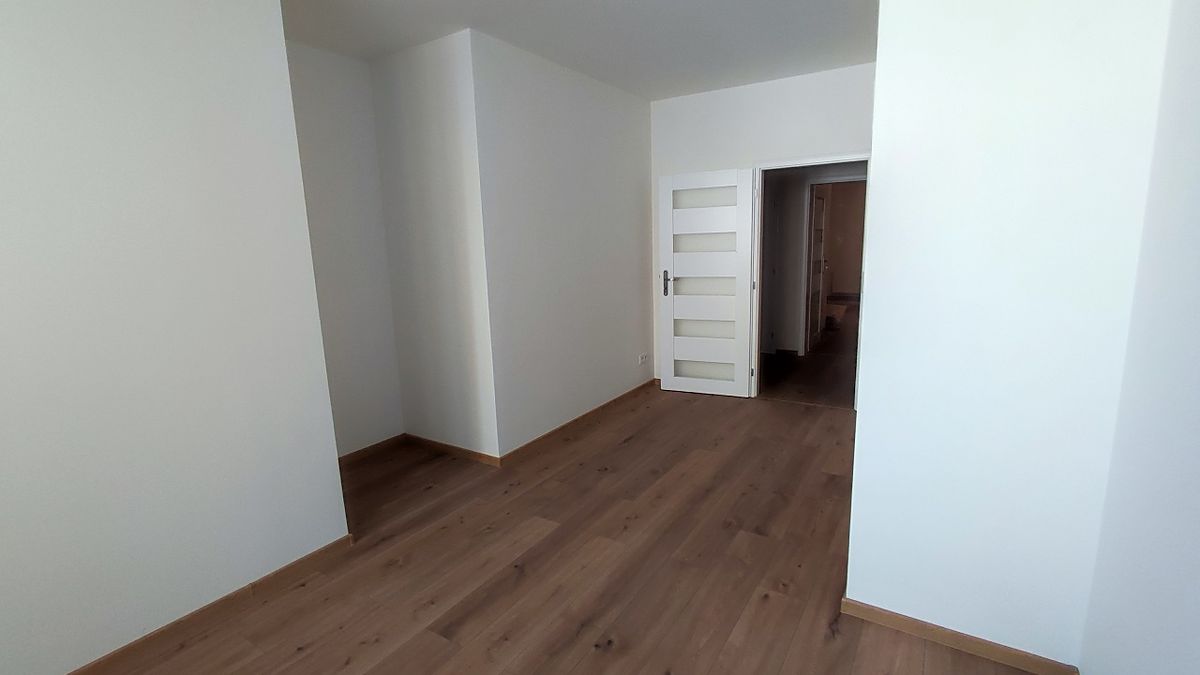 Prodej kanceláře 86 m² – fotografie 5