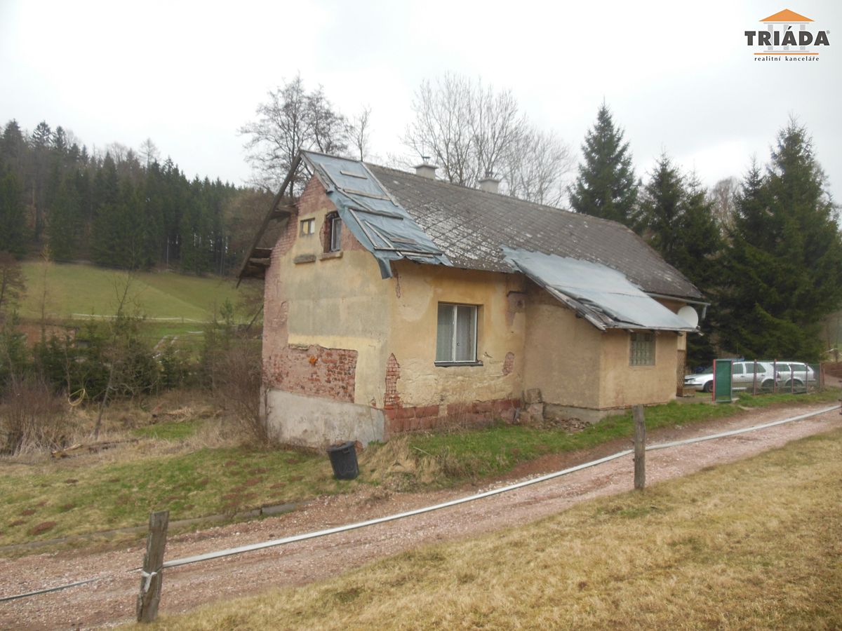 Prodej rodinného domu 70 m², pozemek 1100 m² – fotografie 2
