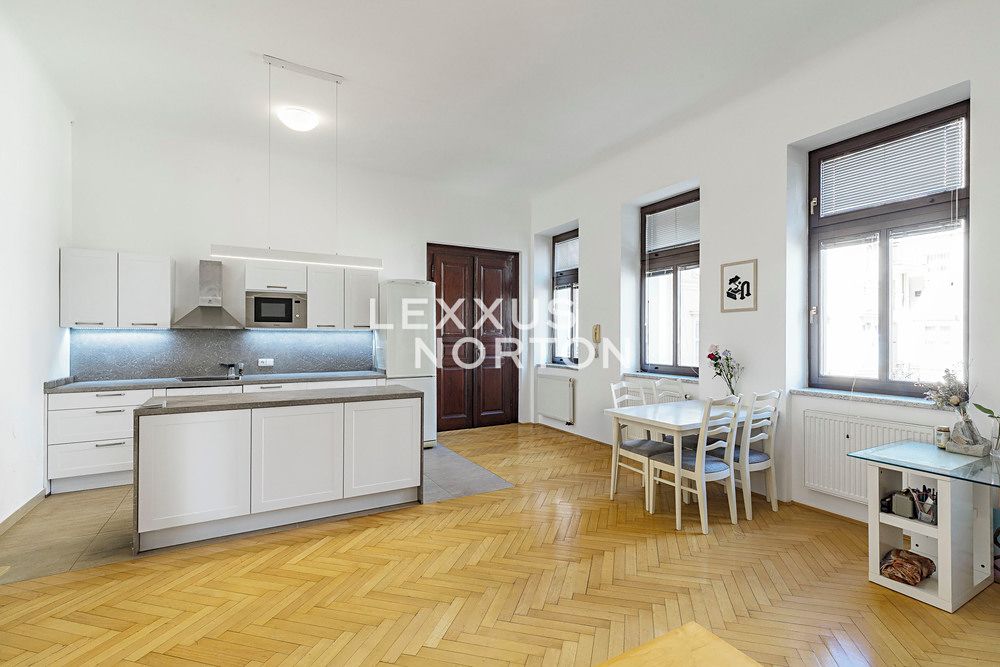 Pronájem bytu 2+kk 71 m²