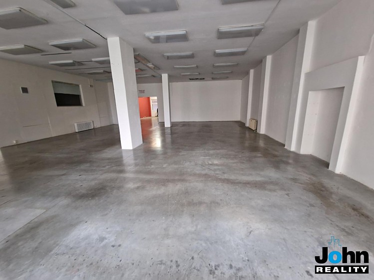 Комерційне приміщення в оренду, 400 м² (9 з 27)