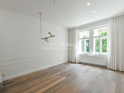 Pronájem bytu 3+kk 92 m²