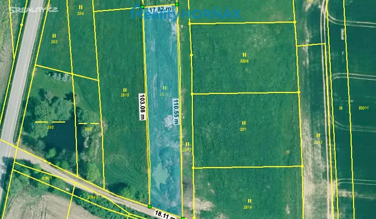 Prodej stavebního pozemku 1813 m² – pohled 6