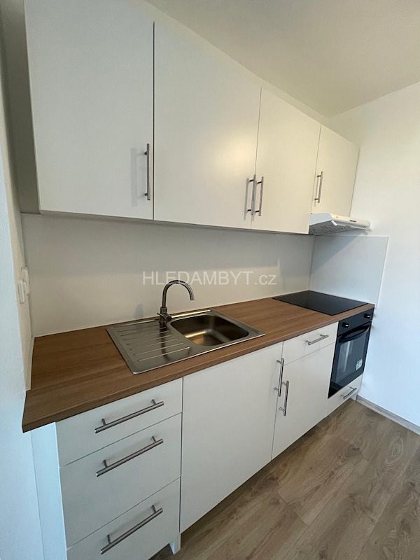 Pronájem bytu 2+kk 43 m²