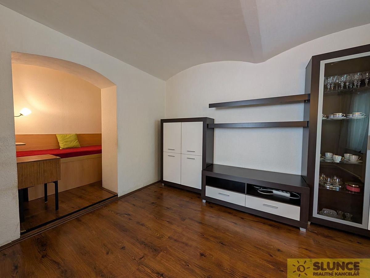 Prodej rodinného domu 182 m², pozemek 489 m² – fotografie 5