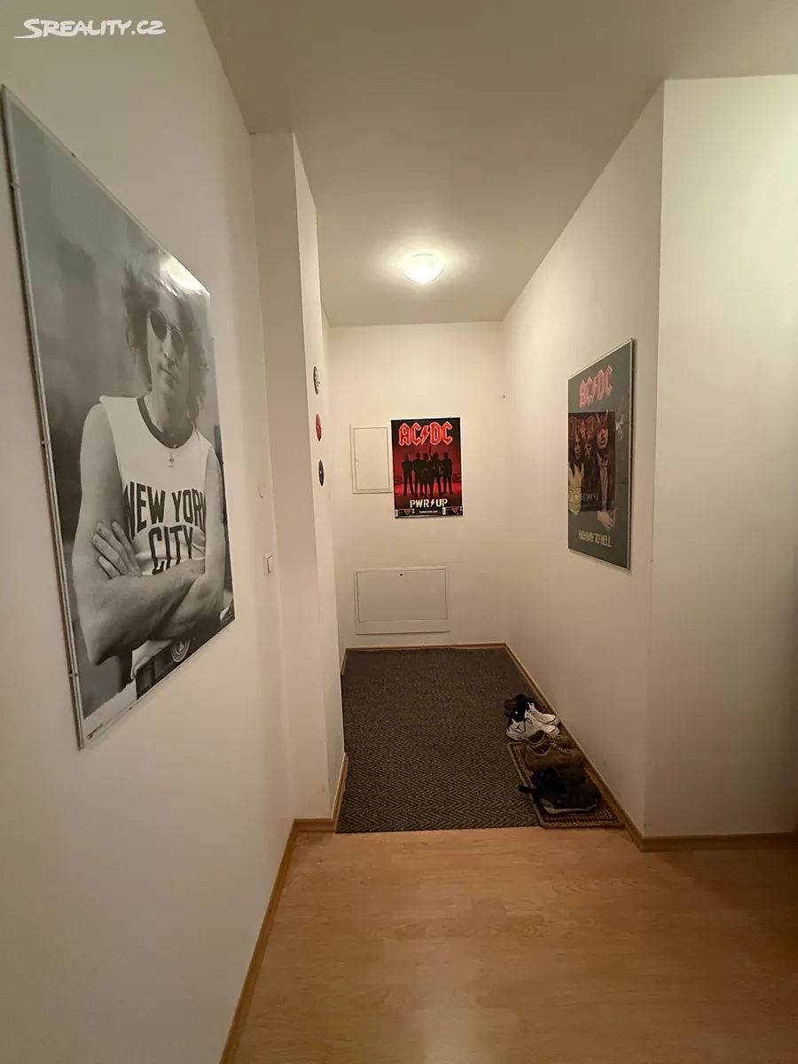 Pronájem bytu 2+kk 62 m² - Widok 5