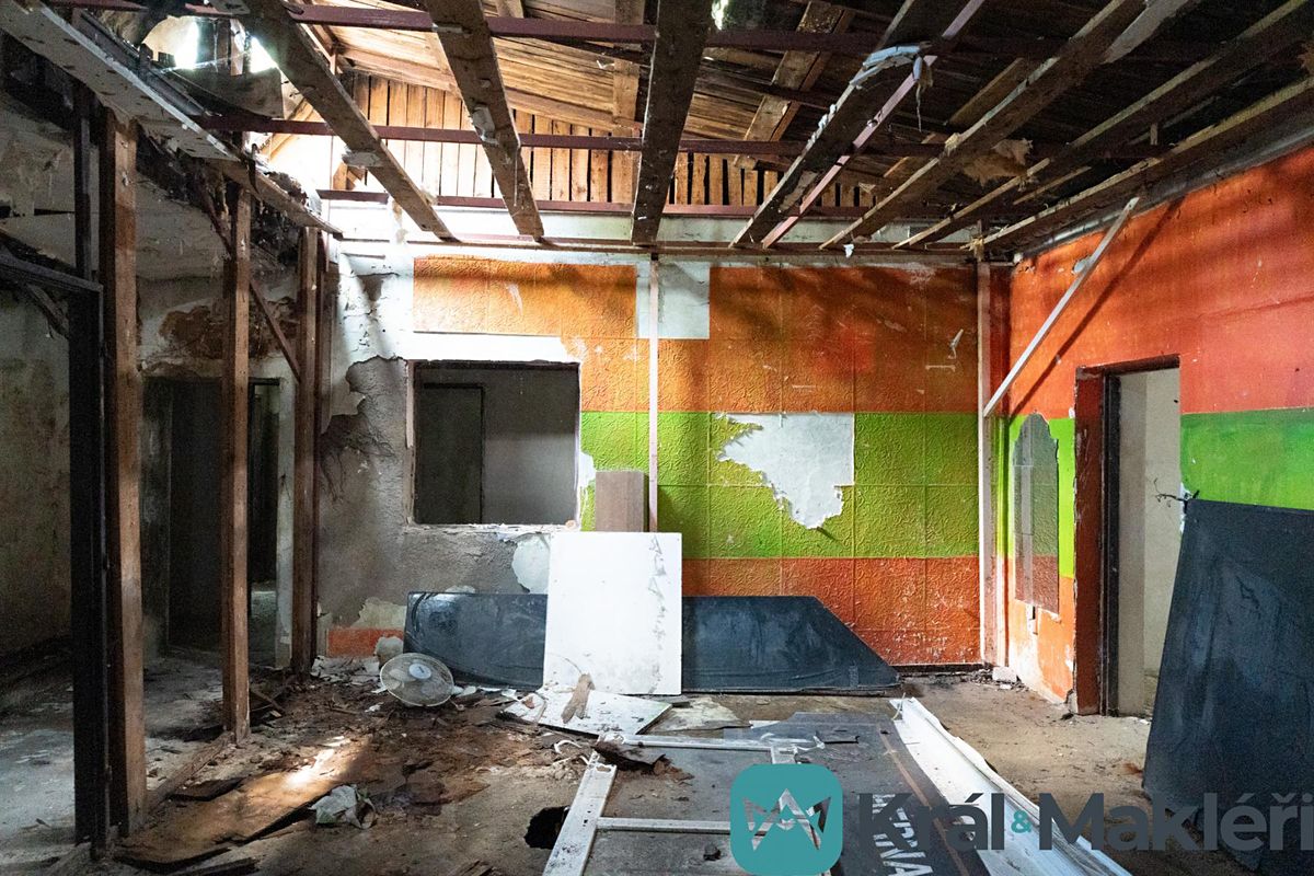 Prodej rodinného domu 203 m², pozemek 265 m² – fotografie 5