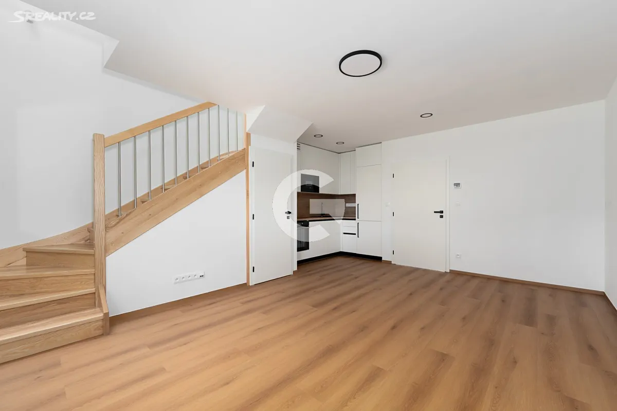 Prodej rodinného domu 60 m², pozemek 86 m² – pohled 3