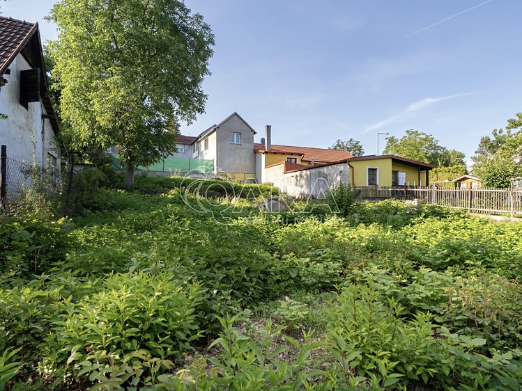 Prodej pozemku, 477 m² (1 z 17)