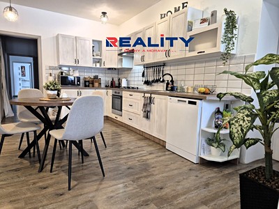 Prodej  chalupy 318 m², pozemek 1 017 m²